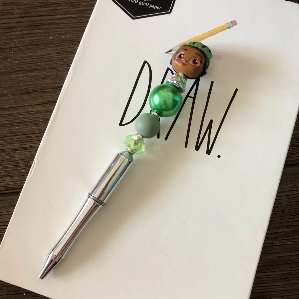 Disney doorables: The Princess and The Frog: Princess Tiana handmade beaded pen
